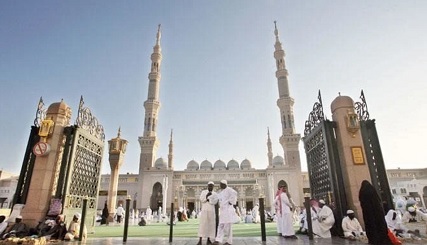 Anak-Anak Di Bawah Usia 15 Tahun Tidak DIizinkan Masuki Masjid Nabawi Selama Ramadhan